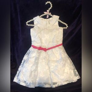 New & Beautiful white floral dress with a hot pink bow tied belt.